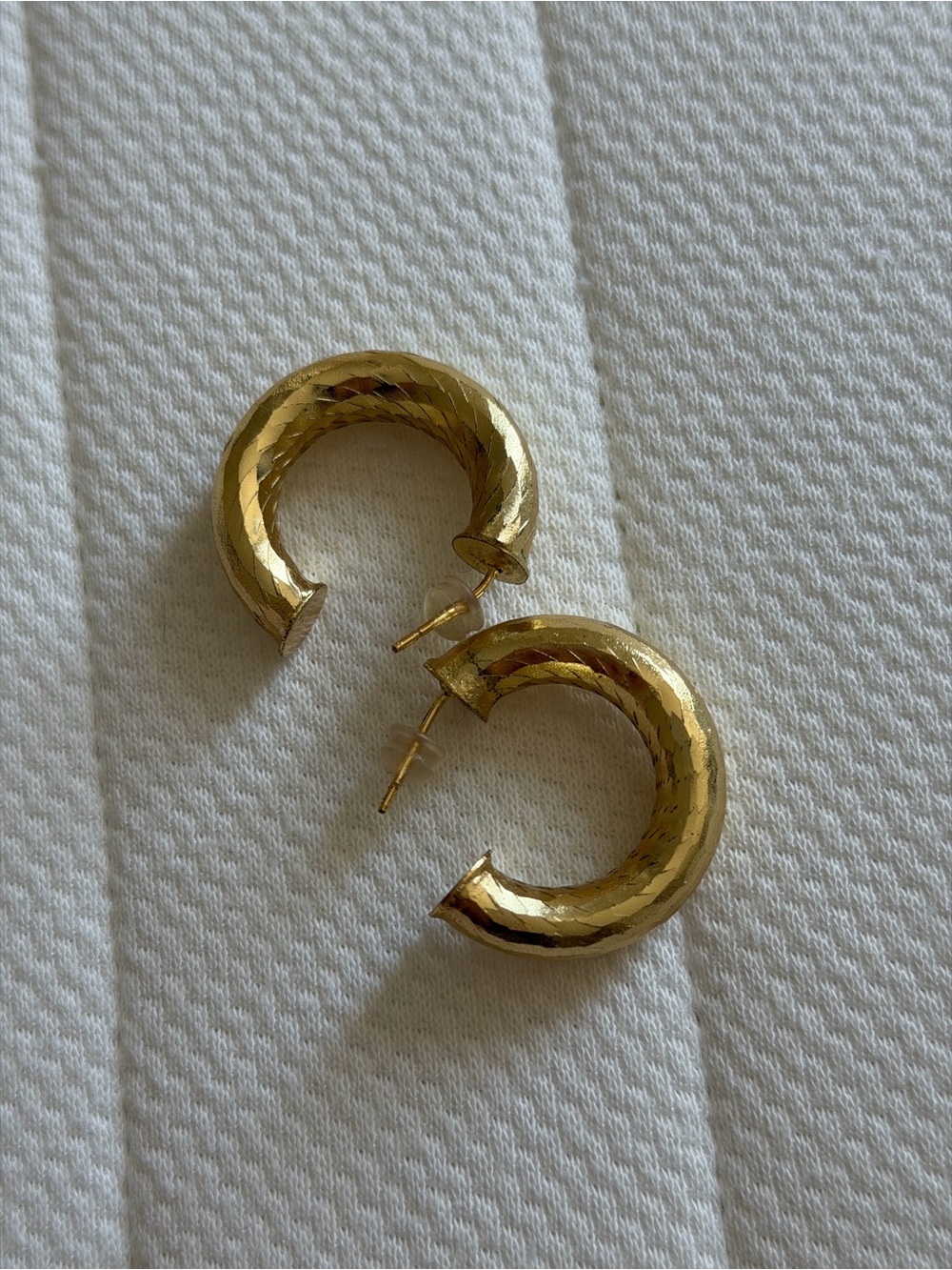 Gold filled hoop Hailey Jane earrings - Picture 2 of 4